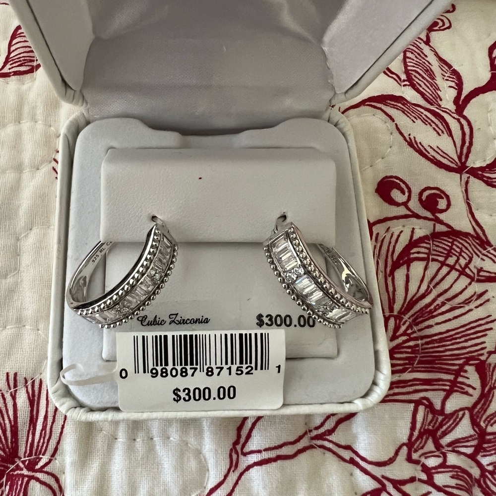 NWT Cubic Zirconia Earrings